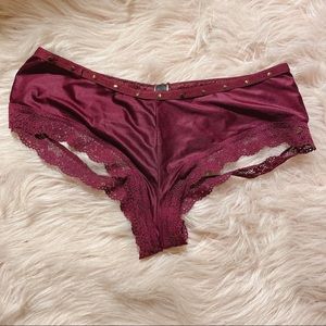 VS Burgundy Cheeky Panty